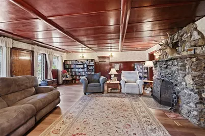 23324 Raymond Street, Chatsworth, CA 91311 - Photo 5