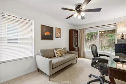 23656 White Oak Court, Newhall, CA 91321 - Photo 33