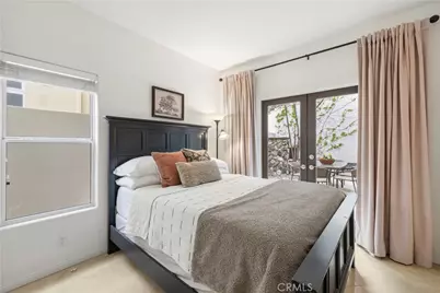 23656 White Oak Court, Newhall, CA 91321 - Photo 17