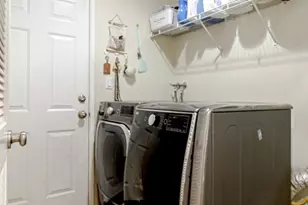 25562 Huxley, Stevenson Ranch, CA 91381 - Photo 9