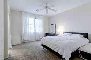 25562 Huxley, Stevenson Ranch, CA 91381 - Photo 11
