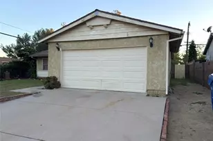 13525 Simshaw, Sylmar, CA 91342 - Photo 1