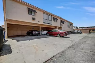 7904 Laurel Canyon, North Hollywood, CA 91605 - Photo 23