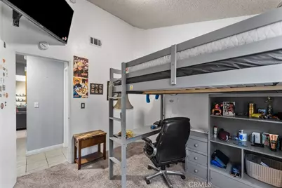 5237 Sunburst, Palmdale, CA 93552 - Photo 7