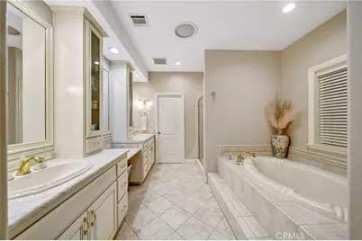 8739 W Avenue C8, Lancaster, CA 93536 - Photo 35