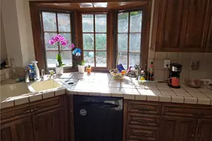 25447 Via Novia, Valencia, CA 91355 - Photo 3