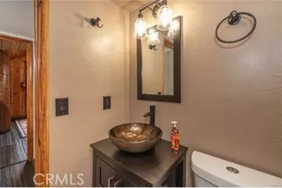 33417 Cedar Dr, Green Valley Lake, CA 92382 - Photo 15