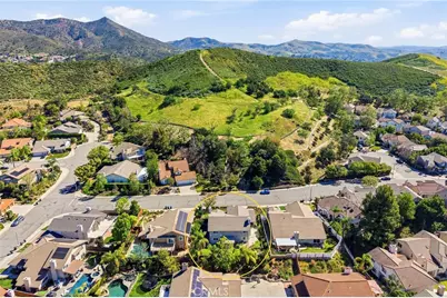 777 Covewood Street, Oak Park, CA 91377 - Photo 37