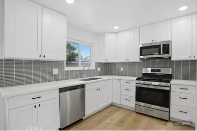 2400 W Hemlock Street, Oxnard, CA 93035 - Photo 7