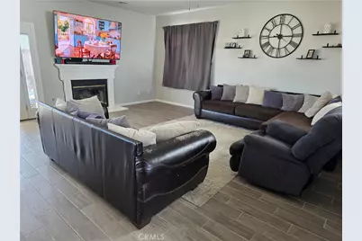 3330 Garnet, Rosamond, CA 93560 - Photo 5