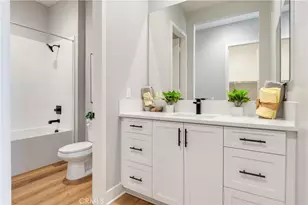 6533 Canyon Oaks Dr, Simi Valley, CA 93063 - Photo 27