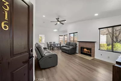 22942 Banyan, Saugus, CA 91390 - Photo 3