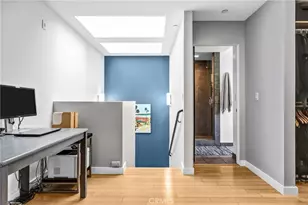 1120 N El Centro, Los Angeles, CA 90038 - Photo 27