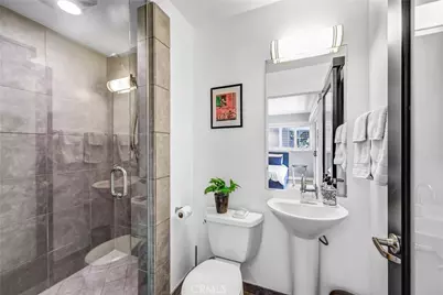 1120 N El Centro #5, Los Angeles, CA 90038 - Photo 21