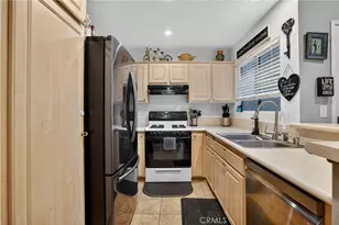 2381 Archwood Ln, Simi Valley, CA 93063 - Photo 9