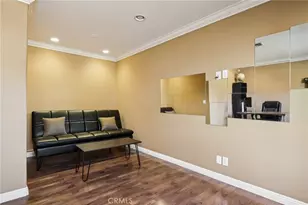 13816 Bessemer St, Van Nuys, CA 91401 - Photo 17