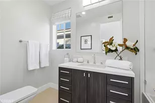 16007 Dickens, Encino, CA 91436 - Photo 35