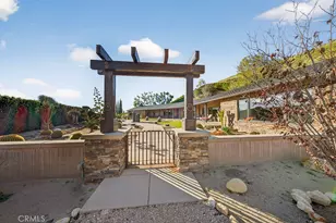 11159 McVine, Sunland, CA 91040 - Photo 9