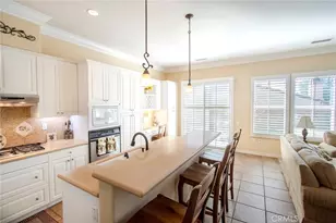 23737 Cottonwood Ct, Valencia, CA 91354 - Photo 3