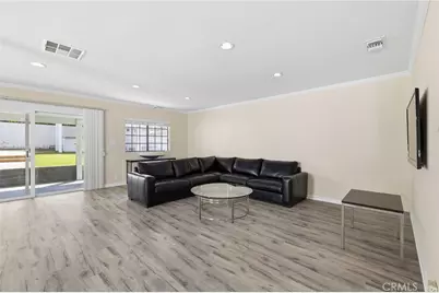 2844 N Brighton Street, Burbank, CA 91504 - Photo 15