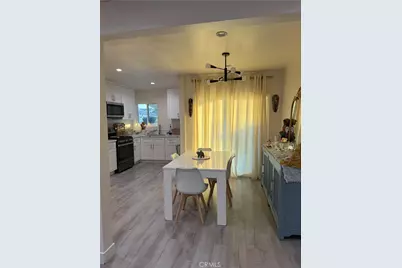 9971 Ilex, Pacoima, CA 91331 - Photo 5