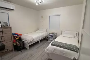 9971 Ilex, Pacoima, CA 91331 - Photo 7