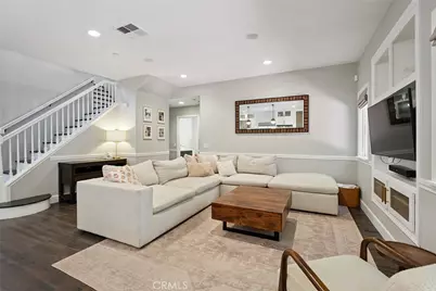 5179 Knollwood Way, Woodland Hills, CA 91364 - Photo 13