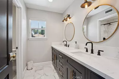 5179 Knollwood Way, Woodland Hills, CA 91364 - Photo 19