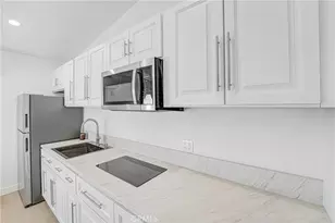 18216 Hartland St, Reseda, CA 91335 - Photo 27