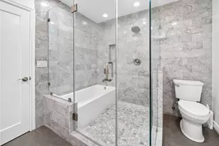 22647 Clarendon St, Woodland Hills, CA 91367 - Photo 19