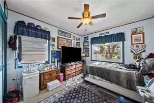 10111 Elkwood, Los Angeles, CA 91352 - Photo 21