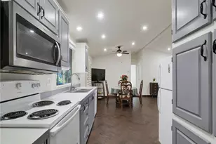 24425 Woolsey Canyon Rd, West Hills, CA 91304 - Photo 9