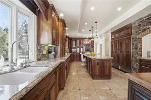 27139 Crystal Springs, Canyon Country, CA 91387 - Photo 25