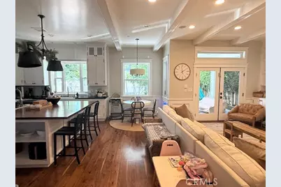 12212 Cantura Street, Studio City, CA 91604 - Photo 3