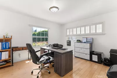 22703 Sylvan Street, Woodland Hills, CA 91367 - Photo 9