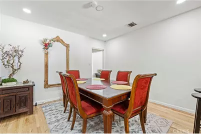 18229 Strathern Street, Reseda, CA 91335 - Photo 5