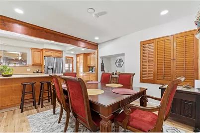 18229 Strathern Street, Reseda, CA 91335 - Photo 7