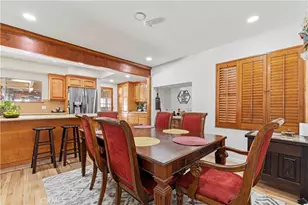 18229 Strathern St, Reseda, CA 91335 - Photo 7