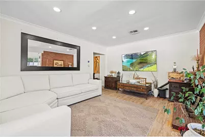 18229 Strathern Street, Reseda, CA 91335 - Photo 13