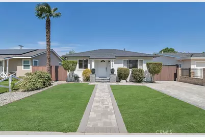 22529 Clarendon, Woodland Hills, CA 91367 - Photo 13