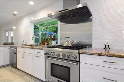 6347 Wynne Avenue, Tarzana, CA 91335 - Photo 19