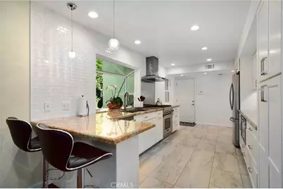 6347 Wynne Avenue, Tarzana, CA 91335 - Photo 17