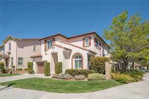 28802 Silversmith, Valencia, CA 91354 - Photo 3
