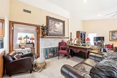 20431 Payeras Street, Chatsworth, CA 91311 - Photo 11