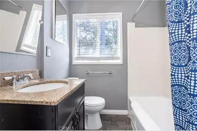 17101 Gault, Lake Balboa, CA 91406 - Photo 23