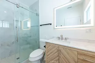 19453 Strathern St, Reseda, CA 91335 - Photo 23