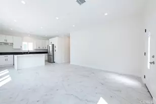 19453 Strathern St, Reseda, CA 91335 - Photo 11