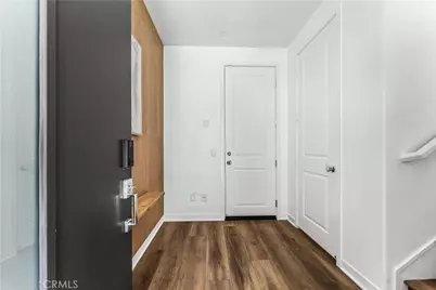 27568 Heron Pl, Valencia, CA 91381 - Photo 25