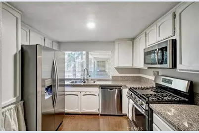 7800 Topanga Canyon #204, Canoga Park, CA 91304 - Photo 3