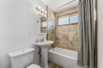 1046 W Avenue H6, Lancaster, CA 93534 - Photo 25